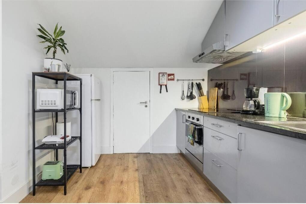 Gaia Style Room In A Shared Apartment Vila Nova de Gaia Exteriör bild