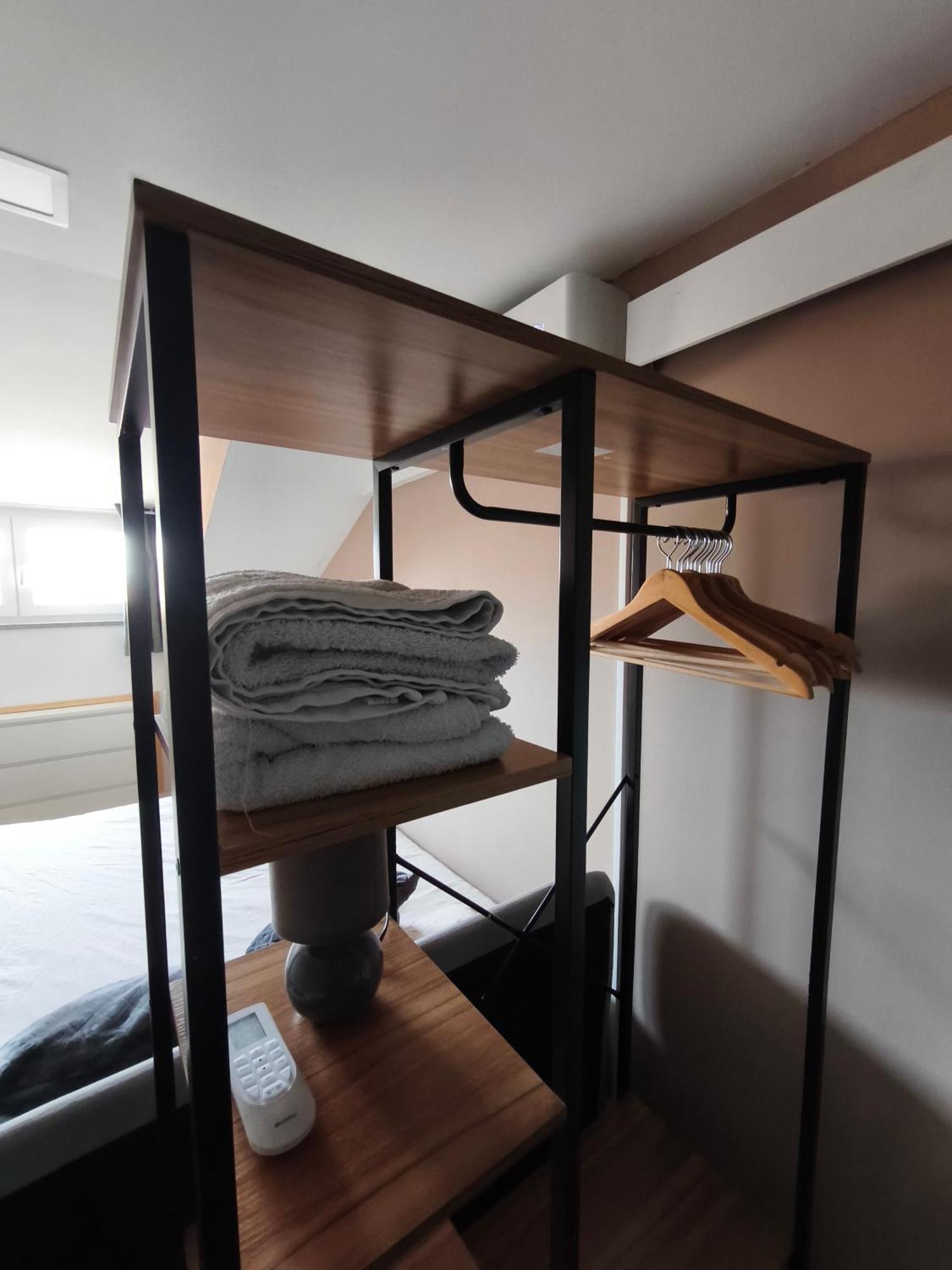 Gaia Style Room In A Shared Apartment Vila Nova de Gaia Exteriör bild